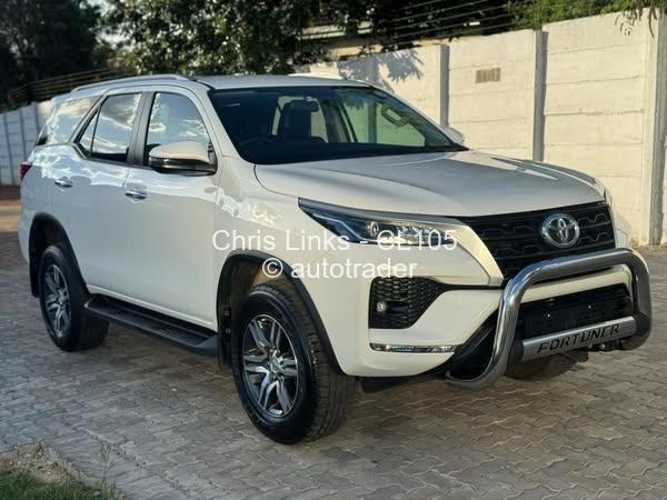 2021 - Toyota  Fortuner