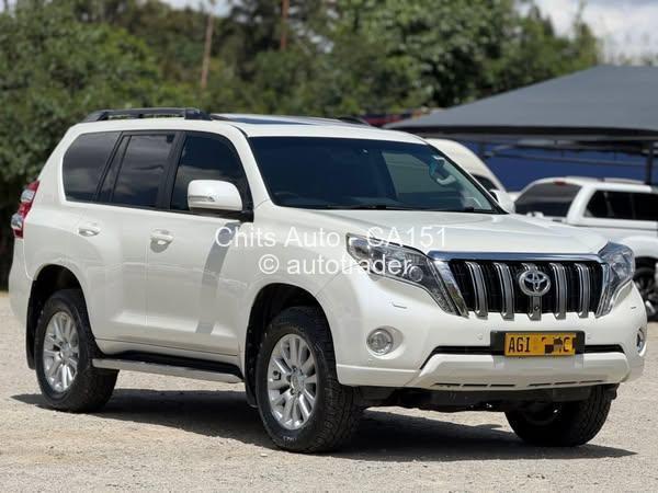 2015 - Toyota  Land Cruiser Prado