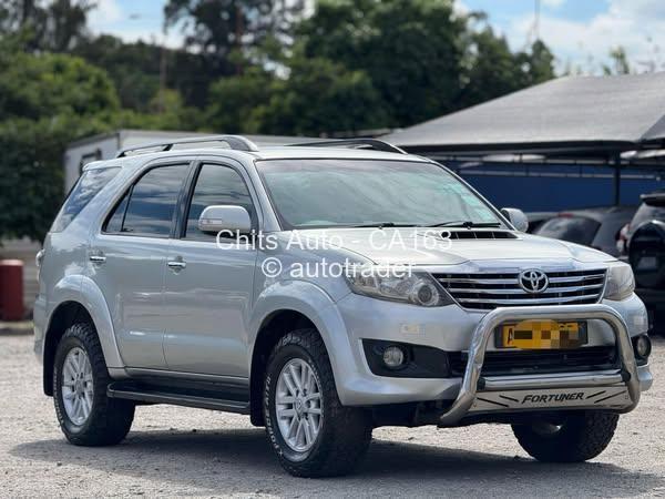 2014 - Toyota  Fortuner