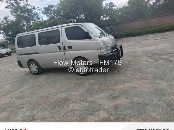 2007 - Nissan  Caravan