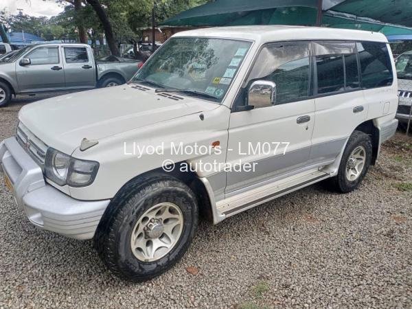 1997 - Mitsubishi  Pajero