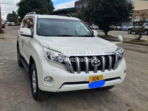 2015 - Toyota  Prado