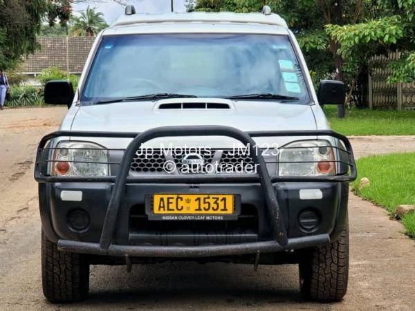 2018 - Nissan  NP300 Hardbody