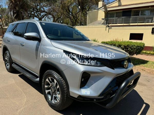 2023 - Toyota  Fortuner