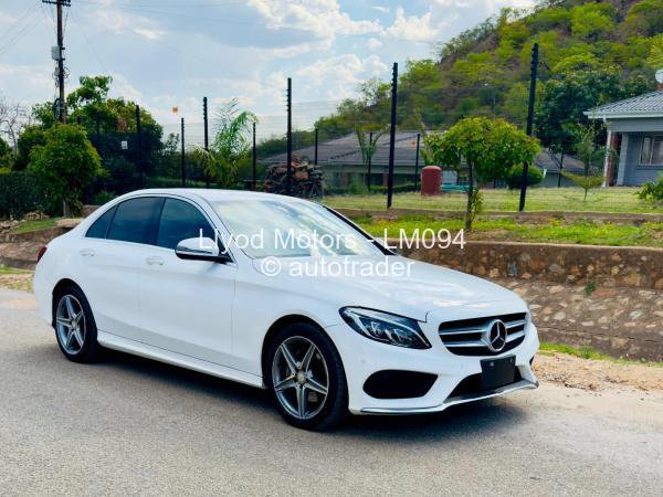 2016 - Mercedes Benz C200