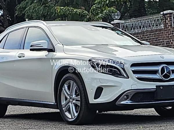 2015 - Mercedes Benz GLA