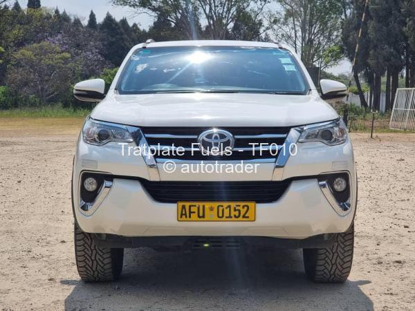 2018 - Toyota  Fortuner