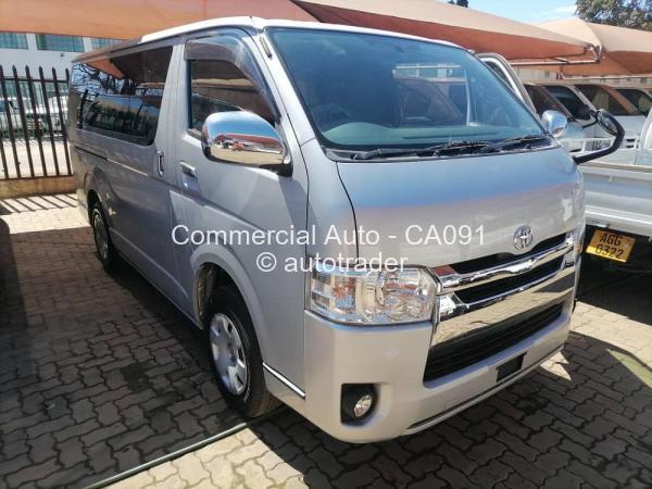 2015 - Toyota  Hiace