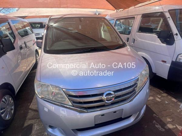 2013 - Nissan  Serena