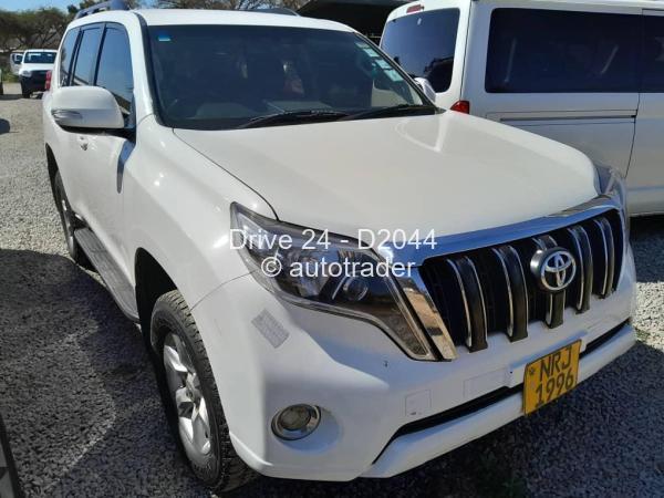 2012 - Toyota  Prado