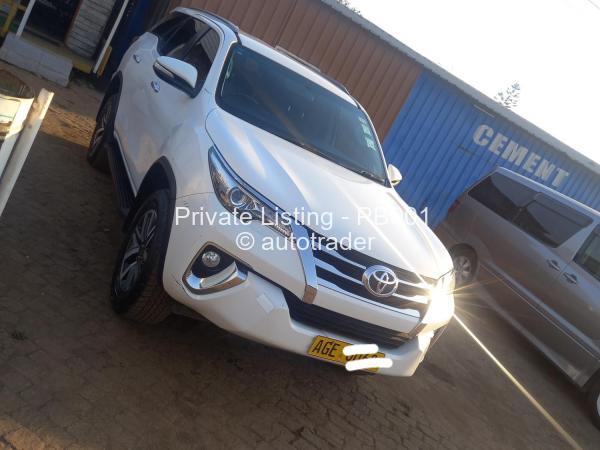 2017 - Toyota  Fortuner