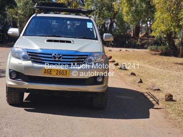 2014 - Toyota  Fortuner