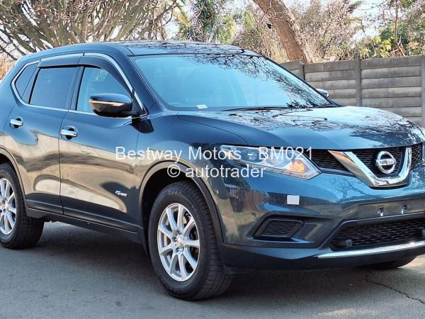 2016 - Nissan  Xtrail