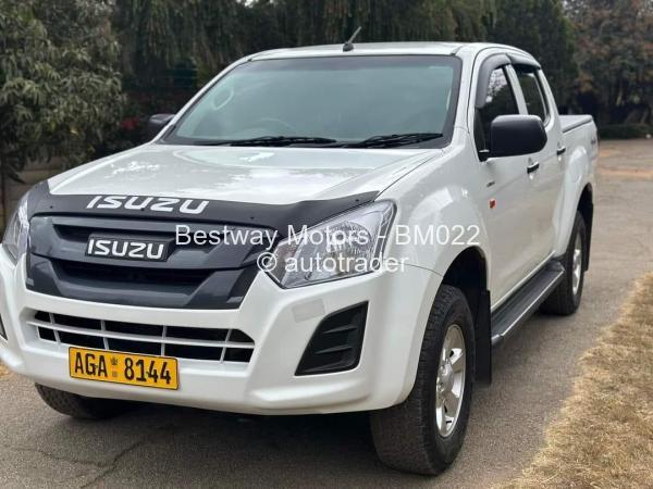 2019 - Isuzu  Kb