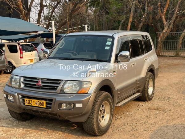 2000 - Mitsubishi  Pajero