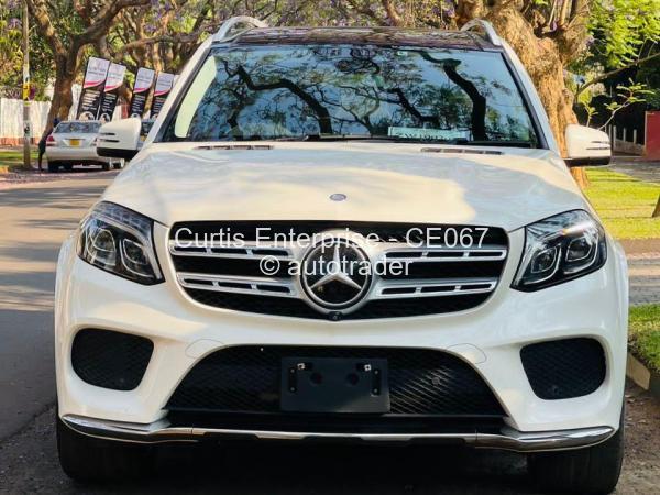 2017 - Mercedes Benz GL