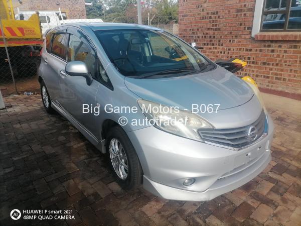 2012 - Nissan  Note