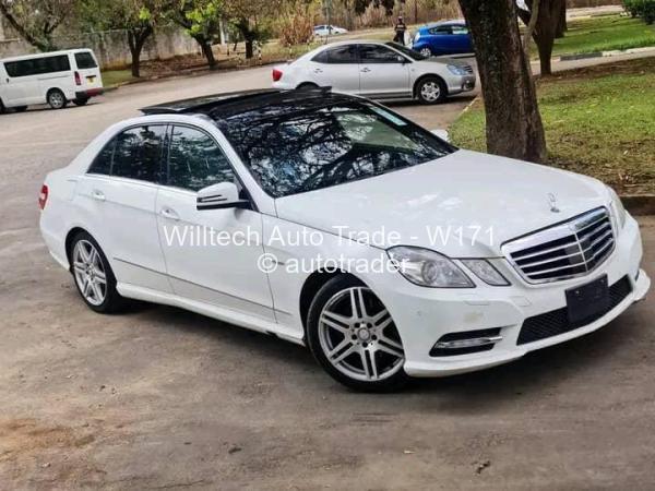 2015 - Mercedes Benz E-Class