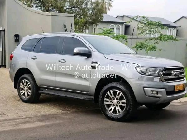 2016 - Ford  Everest