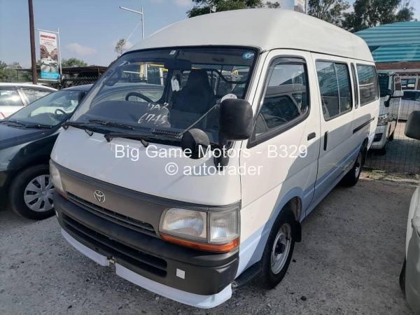 1995 - Toyota  Hiace