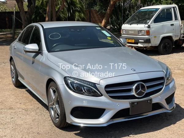 2015 - Mercedes Benz C180