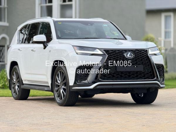 2023 - Lexus  RX