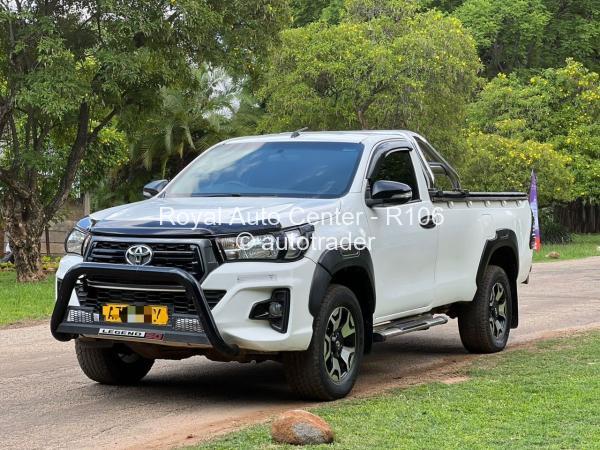 2016 - Toyota  Hilux