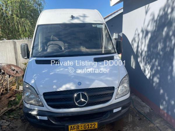 2011 - Mercedes Benz Sprinter