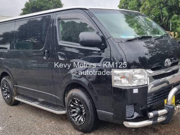 2014 - Toyota  Hiace