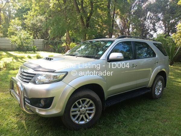 2012 - Toyota  Fortuner