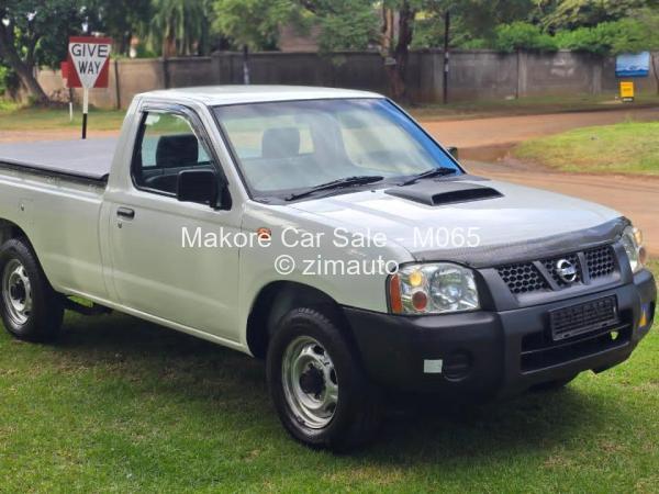 2017 Nissan  NP300 Hardbody