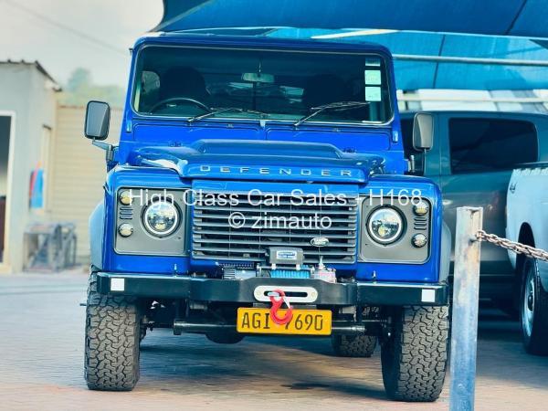 2023 Land-Rover  Defender