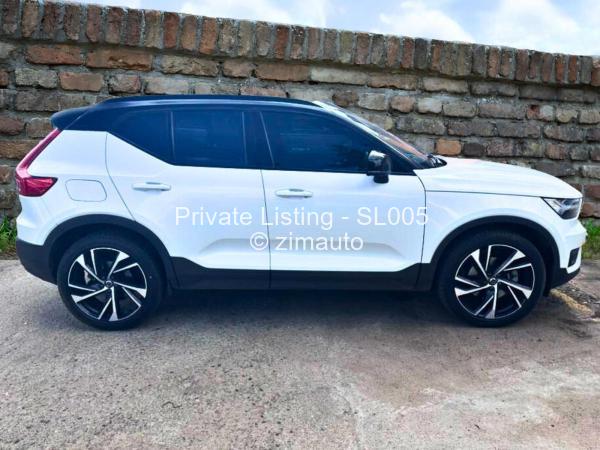 2021 Volvo  XC40