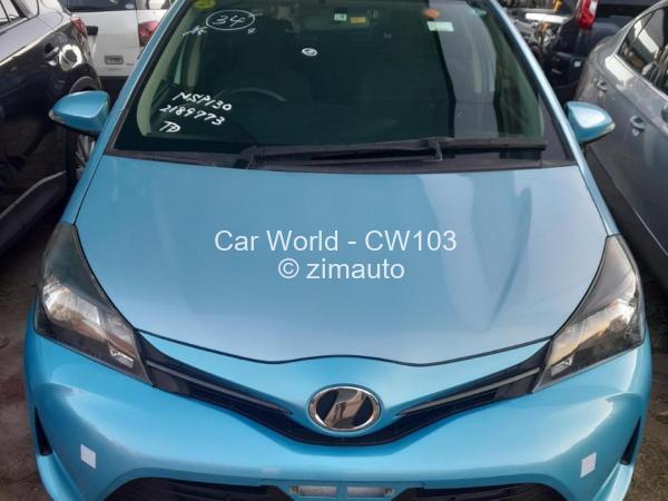 2014 Toyota  Vitz