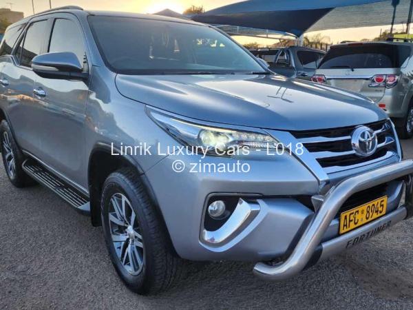 2017 Toyota  Fortuner