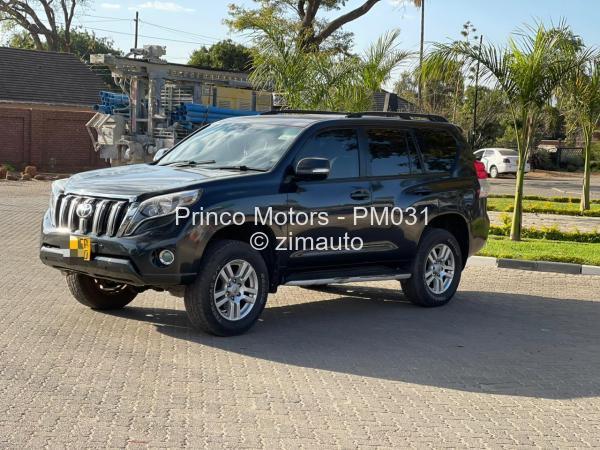 2014 Toyota  Prado