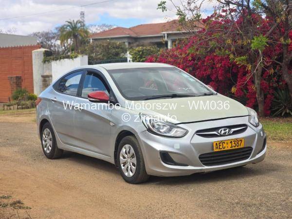 2014 Hyundai  Accent