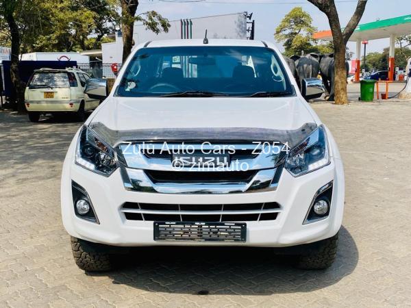 2017 Isuzu  Kb