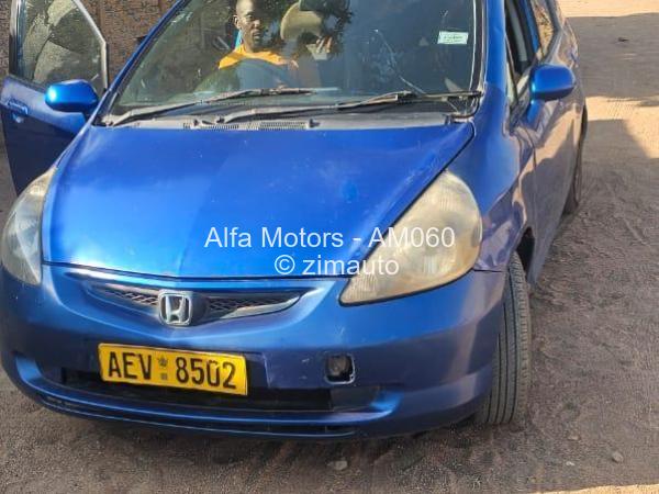 2006 - Honda Fit