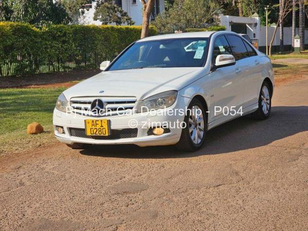 2012 Mercedes Benz C200