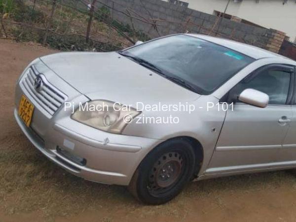 2004 Toyota  Avensis