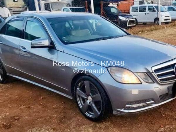 2013 Mercedes Benz E 200