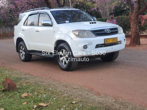 2008 - Toyota  Fortuner