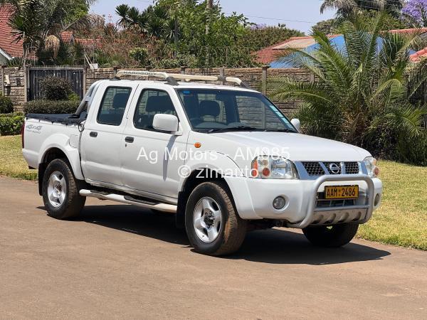 2006 - Nissan  Hardbody