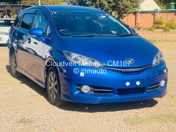 2014 Toyota  Wish