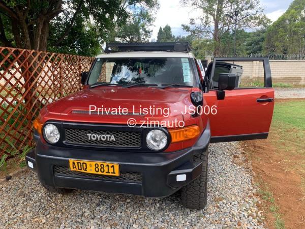 2014 Toyota  FJ Cruiser