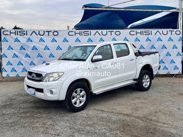 2011 - Toyota  Hilux