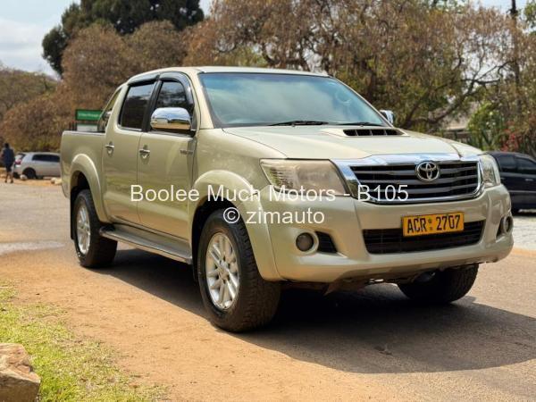 2014 Toyota  Hilux