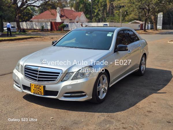 2011 - Mercedes Benz E350