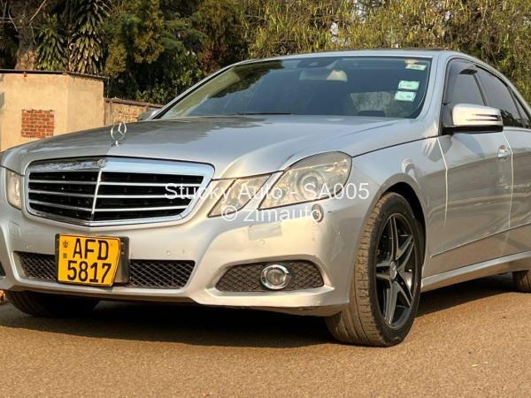 2011 Mercedes Benz E350